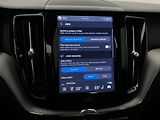 Volvo XC60 B4 AWD DARK PLUS AUT - náhled 35