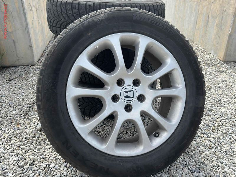 Honda CR-V (2014) 2.0 i-VTEC 4x4, Bixen, navi - fotka 20 z 21