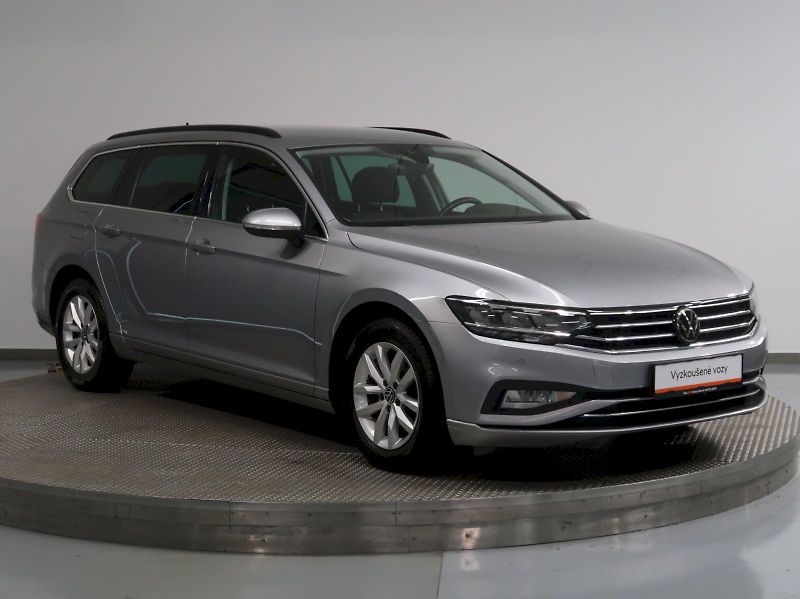 Volkswagen Passat (2023) BUSINESS PREMIUM 2.0TDI 90KW T - fotka 6 z 37