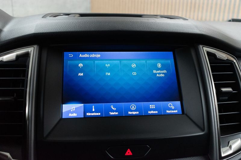 Ford Ranger 2.0 XLT*Naviják*4x4*TAŽNÉ*ČR 1 - fotka 31 z 45