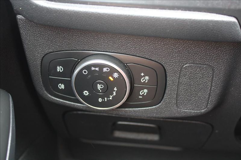 Ford Focus 1,5 TDCi  SERVISKA, ČR - fotka 21 z 29