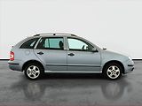 Škoda Fabia (2006) 1.2 12V, rezervace - náhled 6