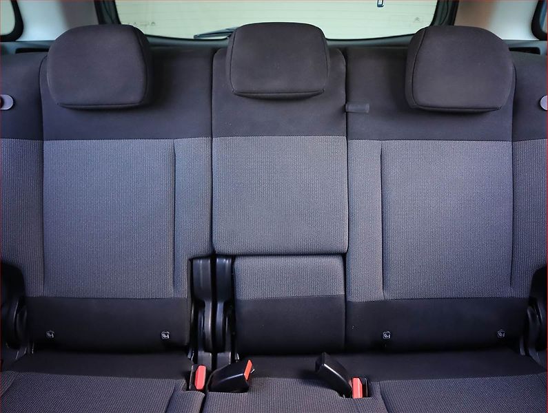 Citroën C3 Aircross (2019) 1.2 PureTech, Automat, Navi - fotka 10 z 23