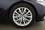 BMW Řada 5 (2017) 530d xDrive, 4X4, Automat - náhled 12