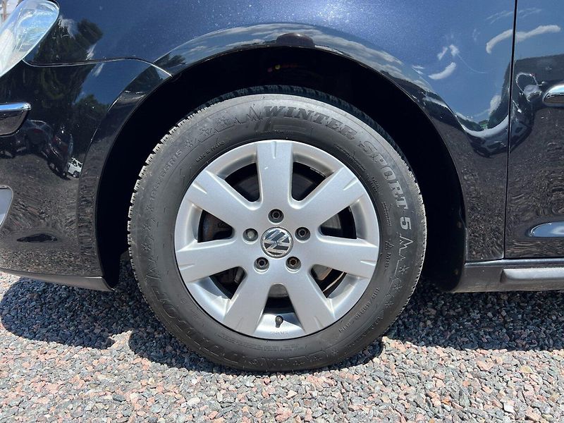 Volkswagen Touran (2008) 1.4 TS 103 kW DSG - fotka 10 z 20