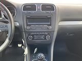 Volkswagen Golf (2012) 1.6 TDi, Match, +kola - náhled 12