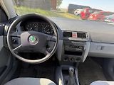 Škoda Fabia 1.4 MPI - náhled 11