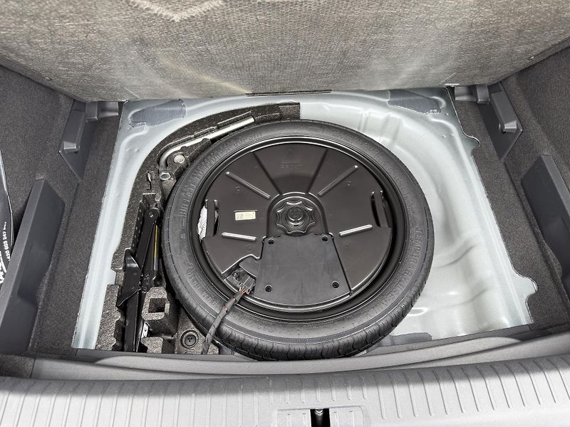 Cupra Formentor VZ 2,0 TSi/180kW - DSG,TZ,.... - fotka 74 z 106