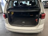 Volkswagen Touran (2023) 2.0TDi Highline LED Kamera TZ - náhled 28