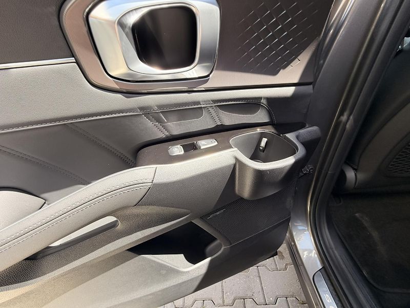 Kia Sorento 1.6-NOVÝ VŮZ-ZÁRUKA-MAX.VÝBAVA - fotka 45 z 61