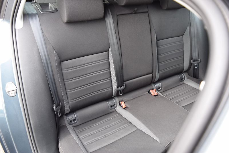 Škoda Octavia (2018) 1.5TSI 110kw AMBITION NAVI OPS - fotka 42 z 46