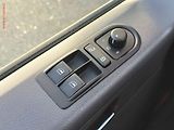 Volkswagen Multivan (2014) 2.0TDi, AC, temp - náhled 17