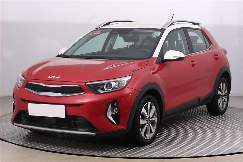 Kia Stonic (2023) Exclusive 1.0 T-GDI, EXCLUSIVE - fotka 2 z 20