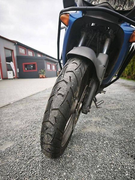 Honda XL 1000 V Varadero (2002) - fotka 9 z 15