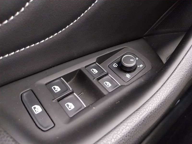 Volkswagen Arteon (2020) R-line 2.0 TDI - fotka 20 z 24