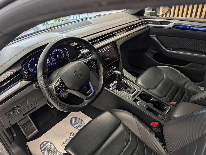 Volkswagen Arteon Shooting Brake 2.0 TSI R 235KW Shooting Brake - fotka 12 z 32