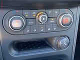 Nissan Qashqai (2011) 1.6 i, I-Way, navi, TZ, panor - náhled 14