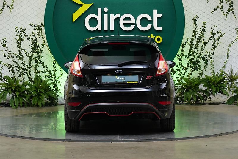 Ford Fiesta - fotka 6 z 22