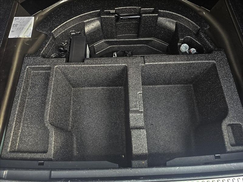 Škoda Superb III 2,0TDi 1KW DSG STYLE - fotka 32 z 51