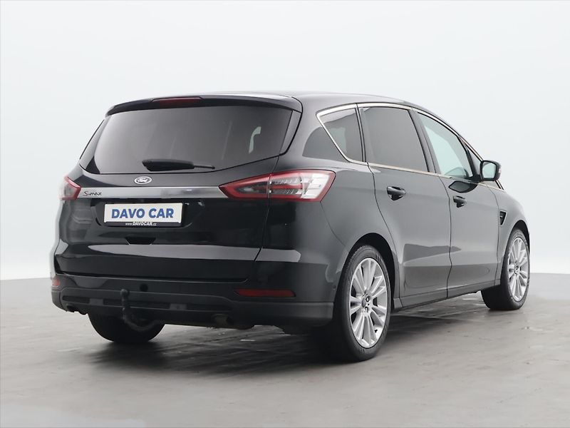 Ford S-MAX 2.0 TDCI 110kW Titanium 7-Míst - fotka 7 z 31
