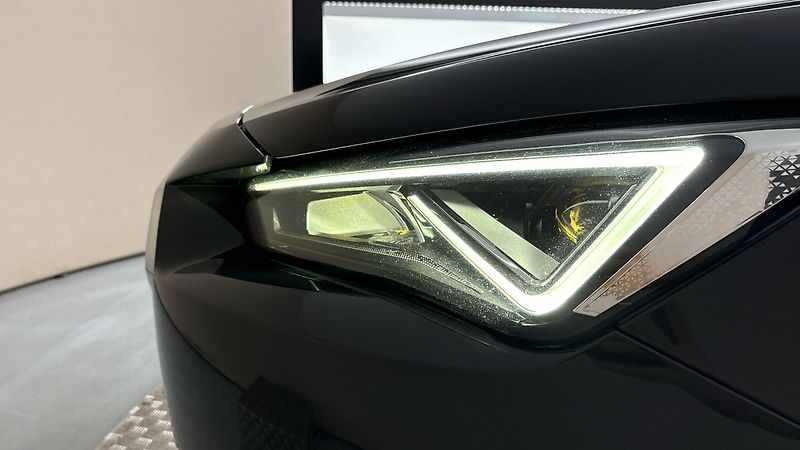 Seat Tarraco 2.0 TDI DSG 4x4 Xcellence - fotka 18 z 32