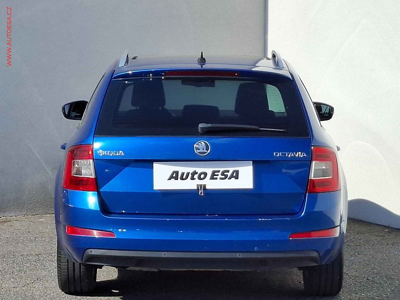 Škoda Octavia (2014) 1.6 TDI, Navi, panorama - fotka 5 z 21