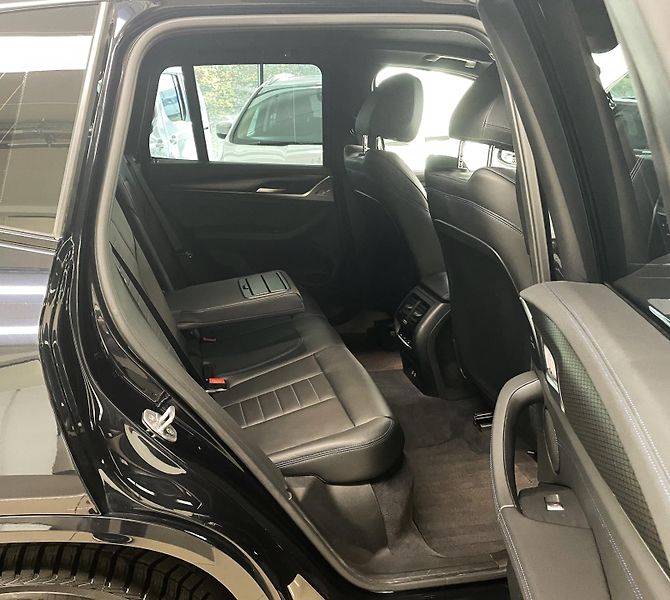 BMW X3 20d xDrive M-Paket, ČR - fotka 13 z 34