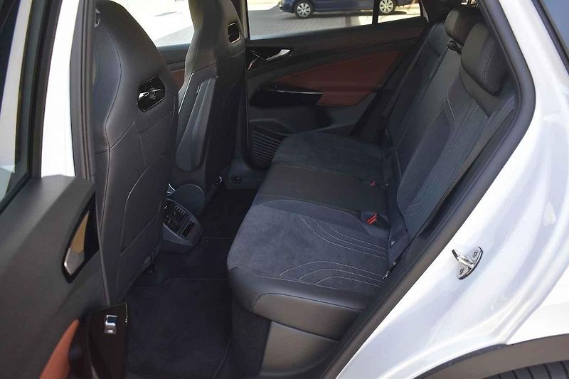 ID.5 poslouží jako auto do města i na středně dlouhé výlety