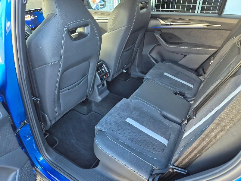Škoda Kodiaq (2025) Sportline 4x4 2.0 TDI 142 kW 7 - fotka 16 z 33