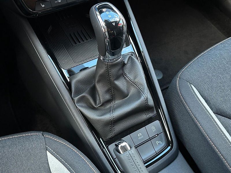 Škoda Scala First Edition 1.0TSi 85kW DSG - fotka 35 z 44