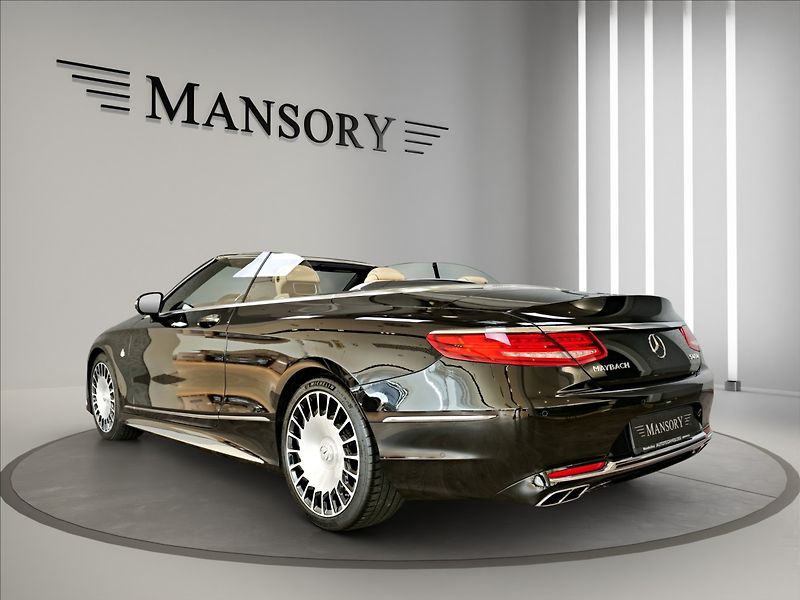 Mercedes-Benz Třídy S S650 Maybach Cabrio 1/300 - fotka 8 z 25