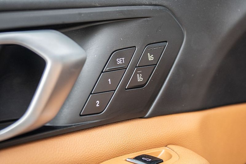 BMW X5 Individual - fotka 19 z 55