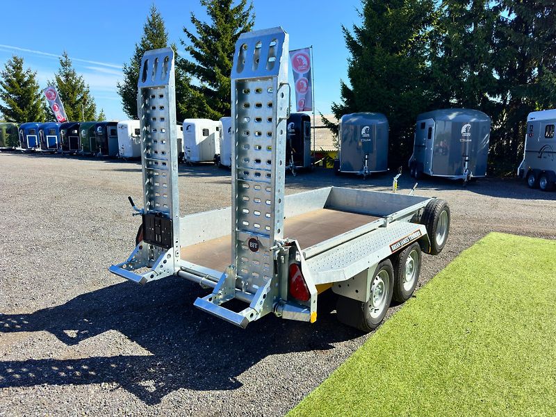 Brian James (2026) General Plant 3.1mx1.6 m, 2.7T - fotka 7 z 29