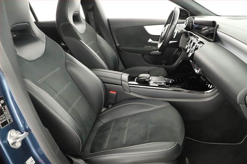 Mercedes-Benz CLA (2022) AMG Paket 200 d - fotka 7 z 21