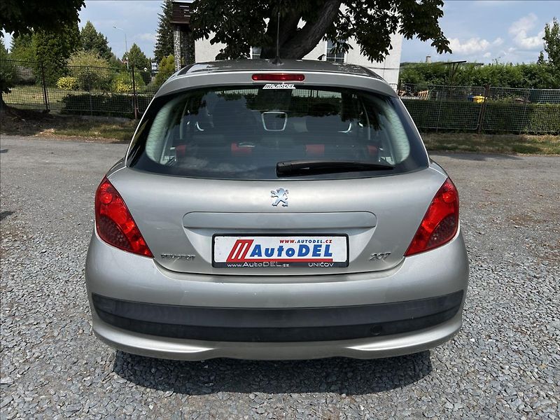 Peugeot 207 1,4 i  Klima,ISOFIX,CentrálDO - fotka 5 z 42