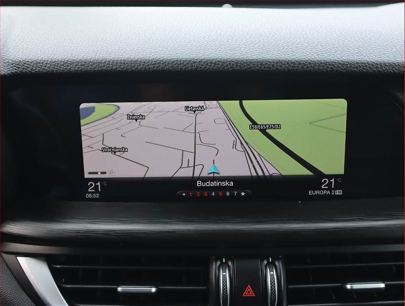 Alfa Romeo Stelvio (2018) 2.2 Diesel, Automat, Kůže - fotka 12 z 20