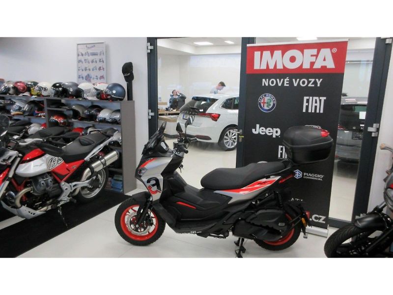Aprilia (2026) SR GT 125 SPORT e5+ - fotka 3 z 12