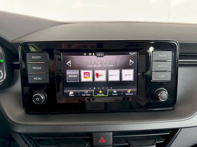 Škoda Scala (2020) Active 1.6 TDI / 85 kW DSG - fotka 10 z 23