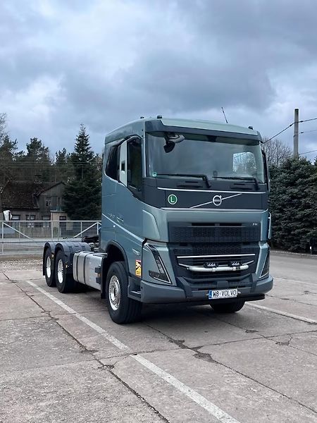 Volvo FH (2024) 540 6x4 hydraulika EURO 6 - fotka 3 z 14