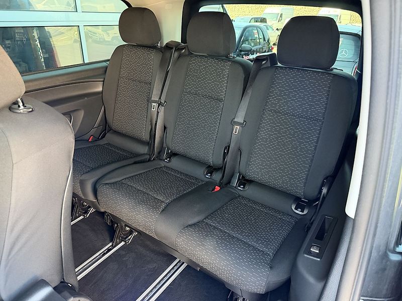 Mercedes-Benz Vito 119 CDI Tourer 4x4 - fotka 14 z 37