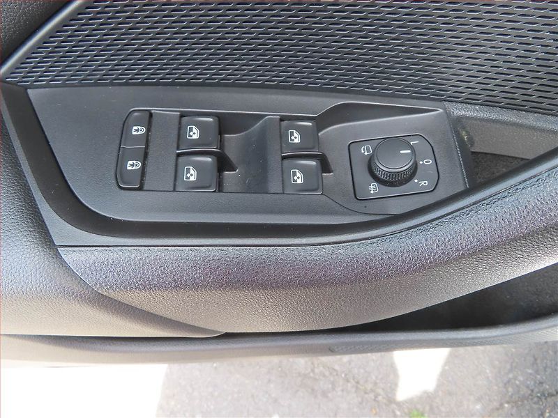 Škoda Octavia (2021) Style 1.0 TSI, Serv.kniha - fotka 16 z 24