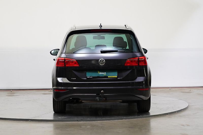 Volkswagen Golf - fotka 6 z 28