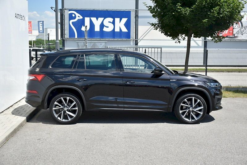 Škoda Kodiaq (2024) Sportline Plus 2.0 TDI 147kW 4 - fotka 9 z 35
