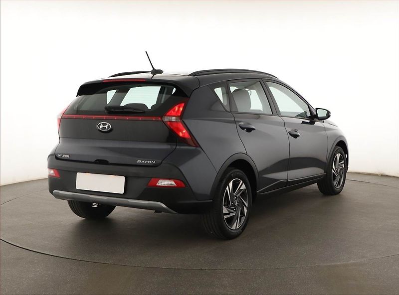 Hyundai Bayon (2022) Comfort 1.0 T-GDI, Automat, ČR - fotka 5 z 16