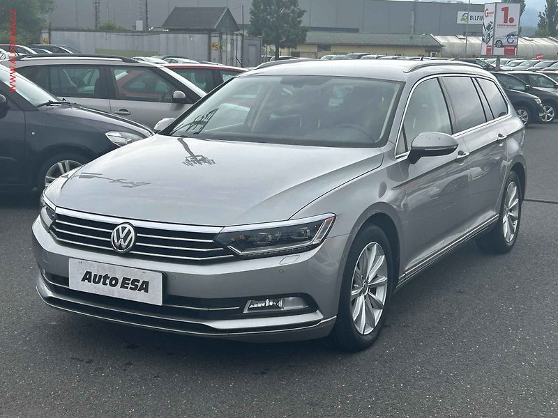 Volkswagen Passat (2015) 2.0TDi, DSG, navi, kůže - fotka 3 z 20
