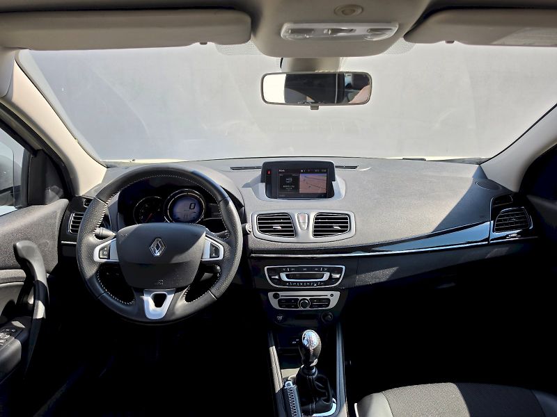 Renault Fluence (2013) 1,6DCI 96KW - fotka 5 z 24
