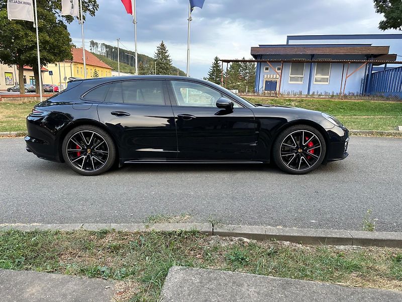 Porsche Panamera Sport Turismo GTS 4.0 /338kW - fotka 5 z 13