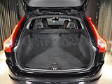 Volvo XC60 2,4 D4 SUMMUM - náhled 10