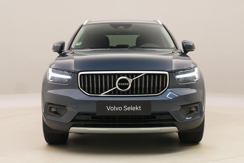 Volvo XC40 B4 AWD INSCRIPTION AUT CZ - fotka 15 z 42