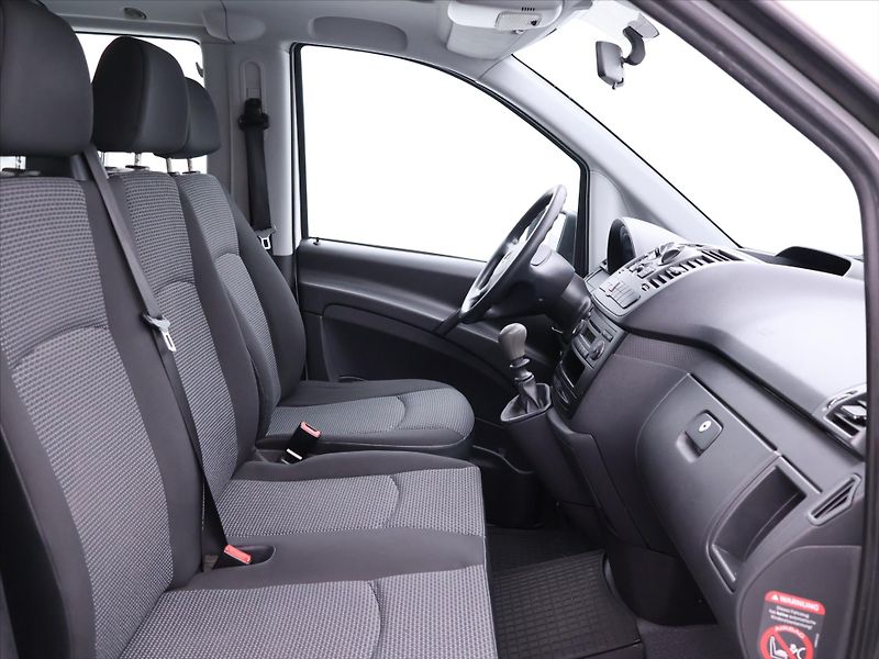 Mercedes-Benz Vito 2,2 110 CDI Long Klima 9-Míst - fotka 11 z 25